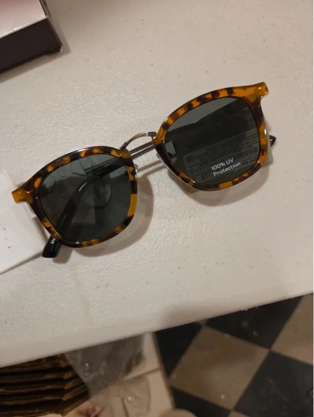 Adults sun glasses